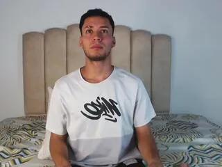 Offline dylan_athens on Flirt4Free