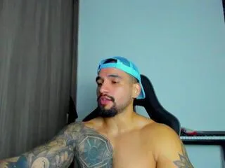 Offline eddie_ryan on Flirt4Free