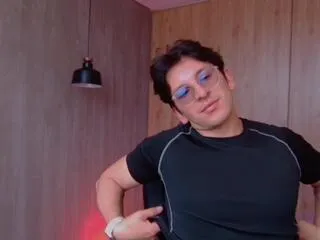 Offline ellie_twink on Flirt4Free