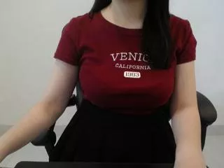 Offline emilia_young on Flirt4Free