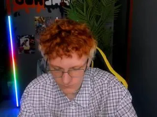 Freechat ethan_miltons on Flirt4Free