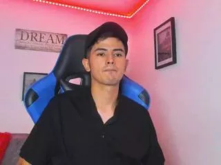 Offline ethan_sai on Flirt4Free