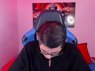 Offline ethan_sai on Flirt4Free