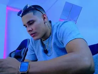 Freechat evan_stone on Flirt4Free