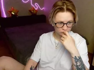 Freechat gretta_stone on Flirt4Free