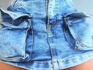 Offline hailey_rous on Flirt4Free