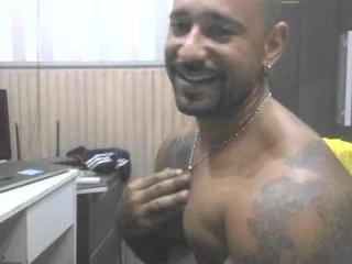 hebert_gomes from Flirt4Free