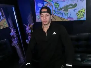 Freechat jacob_jamess on Flirt4Free