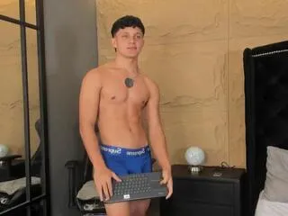 Offline james_golden on Flirt4Free