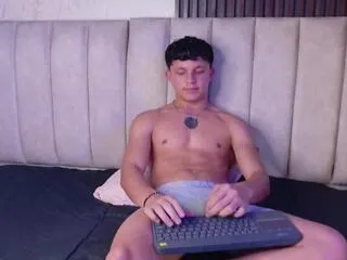 Offline james_golden on Flirt4Free