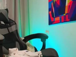 Freechat james_whiite on Flirt4Free