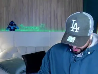 Offline jeremy_harden on Flirt4Free