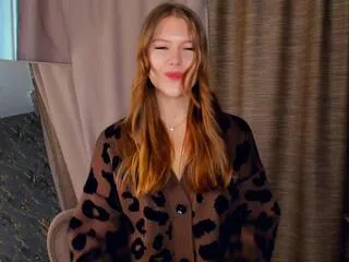 Freechat jessenia_hovard on Flirt4Free