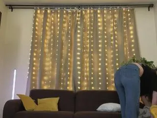 Freechat johana_bartee on Flirt4Free