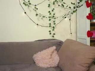 Freechat johana_bartee on Flirt4Free