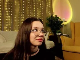 Freechat johana_bartee on Flirt4Free