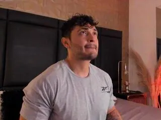 Away joss_ackland on Flirt4Free