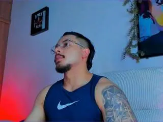 Offline justin_whitte on Flirt4Free