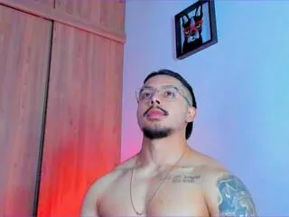 Offline justin_whitte on Flirt4Free