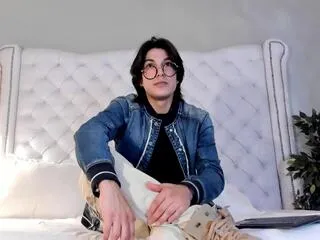 Freechat karim_ferrer on Flirt4Free