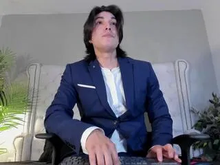 Freechat karim_ferrer on Flirt4Free