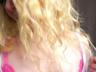 Offline kaye_mojardin on Flirt4Free