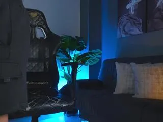 Offline kevin_mont on Flirt4Free