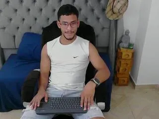 Offline kylian_laurent on Flirt4Free