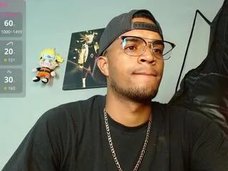 Private latino_xandre on Flirt4Free