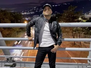 Private latino_xandre on Flirt4Free