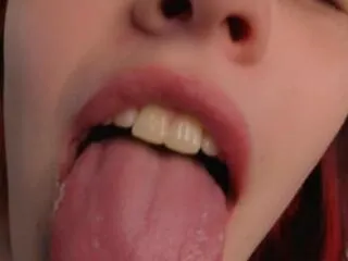 Freechat letitia_nickolich on Flirt4Free