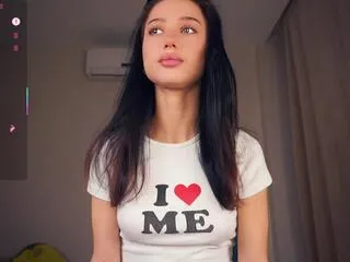 Freechat lisa_budinich on Flirt4Free