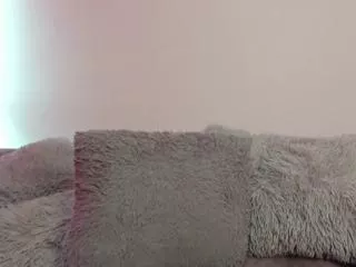 Offline luciana_monroe on Flirt4Free