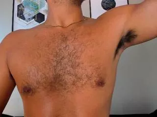 Offline luke_hardy on Flirt4Free