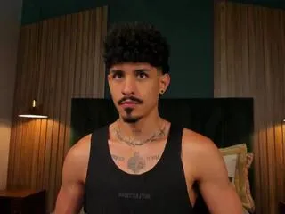 Offline lukee_taylor on Flirt4Free