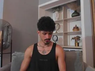 Offline lukee_taylor on Flirt4Free