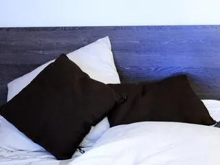 Freechat lukhas on Flirt4Free