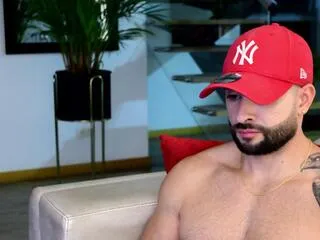 Freechat lukhas on Flirt4Free