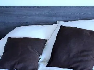 Freechat lukhas on Flirt4Free