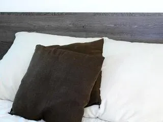 Freechat lukhas on Flirt4Free