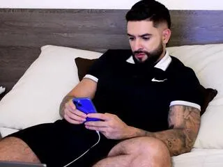 Freechat lukhas on Flirt4Free