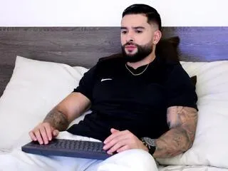 Freechat lukhas on Flirt4Free