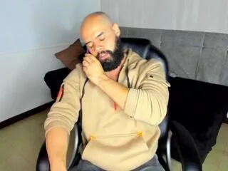 Freechat lukke_diaz on Flirt4Free