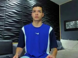 Offline marco_tosswell on Flirt4Free