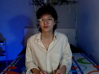 Offline margot_zurich on Flirt4Free