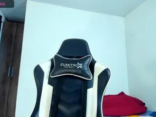 Offline mark_foster on Flirt4Free