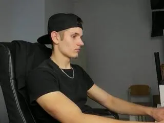 Offline mark_karson on Flirt4Free