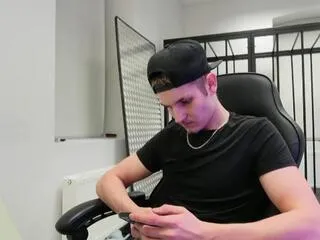 Offline mark_karson on Flirt4Free