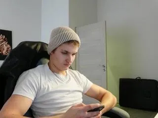 Offline mark_karson on Flirt4Free