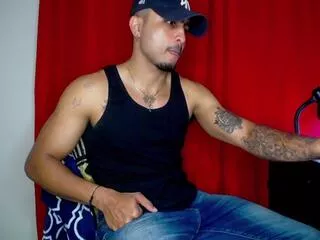 Offline mateo_reales on Flirt4Free